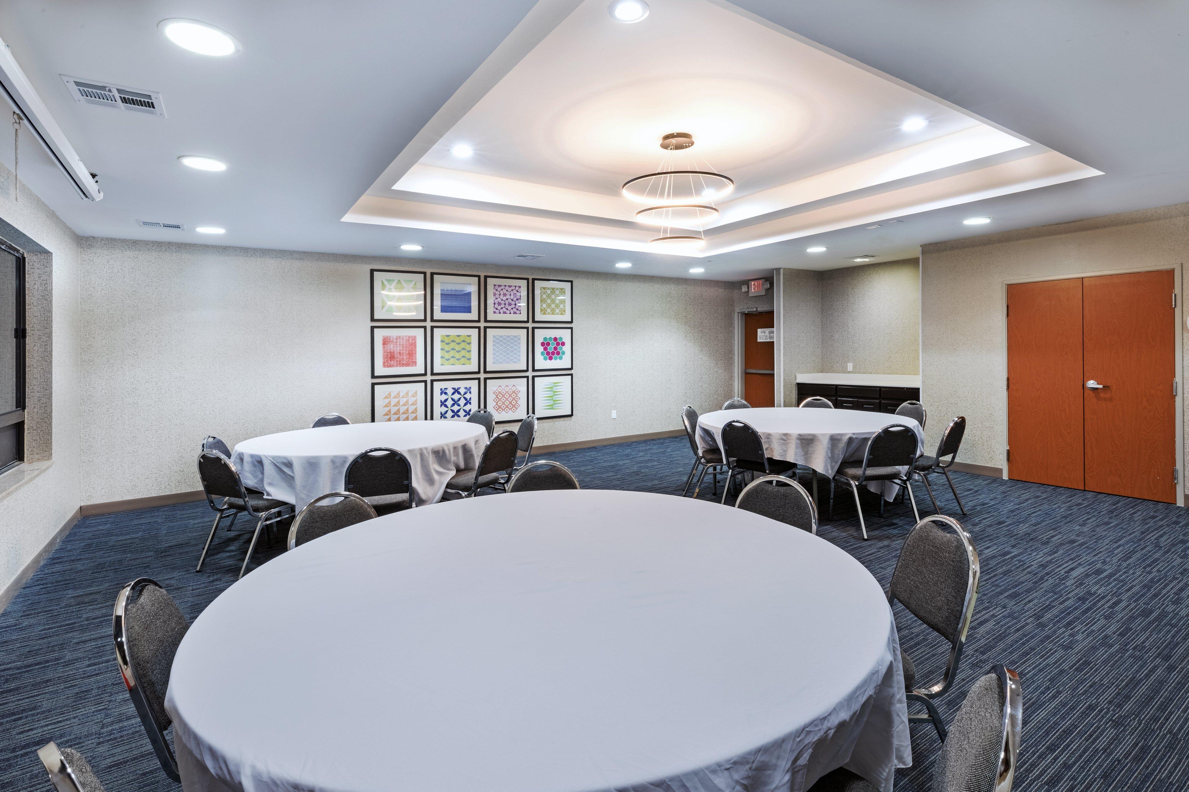 Holiday Inn Express And Suites Pryor, An Ihg Hotel Lusta Ngoại thất bức ảnh